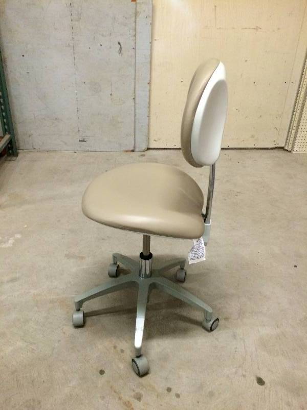 lot 31 image: One Just Sold For $210 (wship) On Ebay Pelton & Crane Medical Grade Mobile Rolling Ergonomically Multi Adustible Dental Doctors Exam Stool Chair Tan - Nice Condition - No Tears