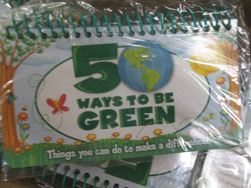 150 50 way to be green little books...