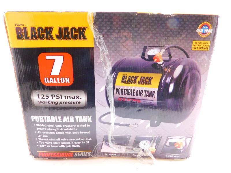 lot 24 image: Torin 7 Gallon Portable Air Tank