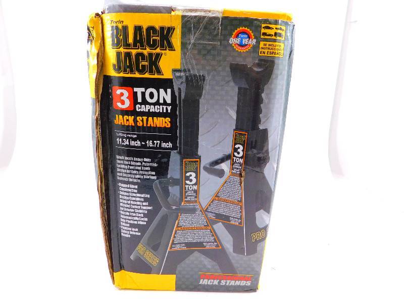 lot 33 image: Torin 3 Ton Jack Stands (Pair)