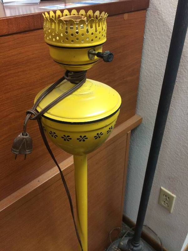 lot 54 image: VintageAntique Assorted Floor Lamps