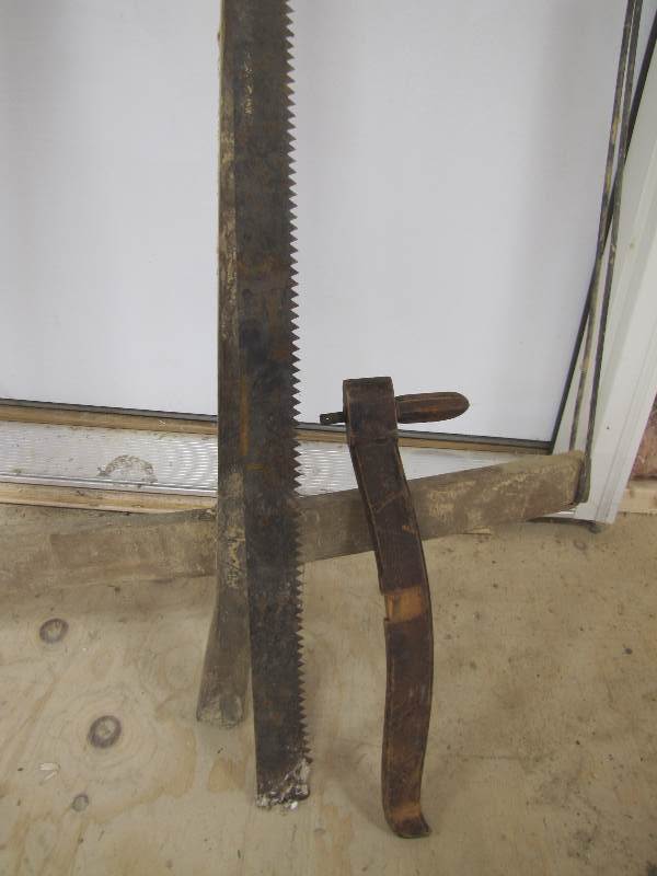 lot 1 image: Vintage Bow Saw