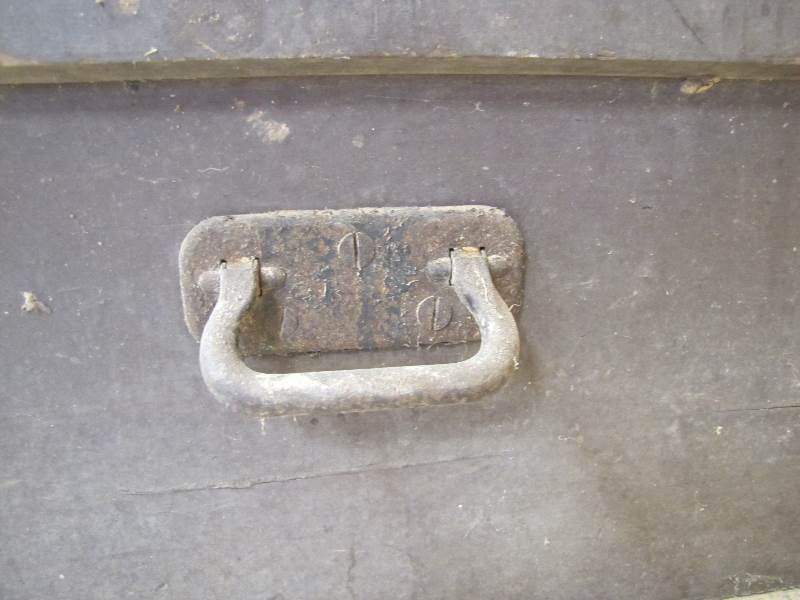 lot 24 image: Vintage Wood Tool Box