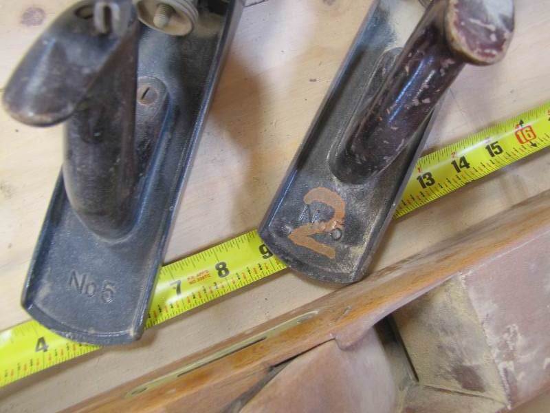 lot 49 image: Vintage Wood Planers
