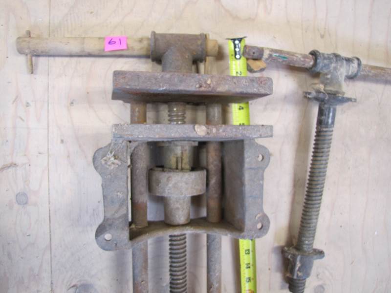 lot 61 image: Vintage Vice