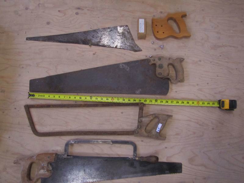 lot 64 image: Lot of Hand Saws