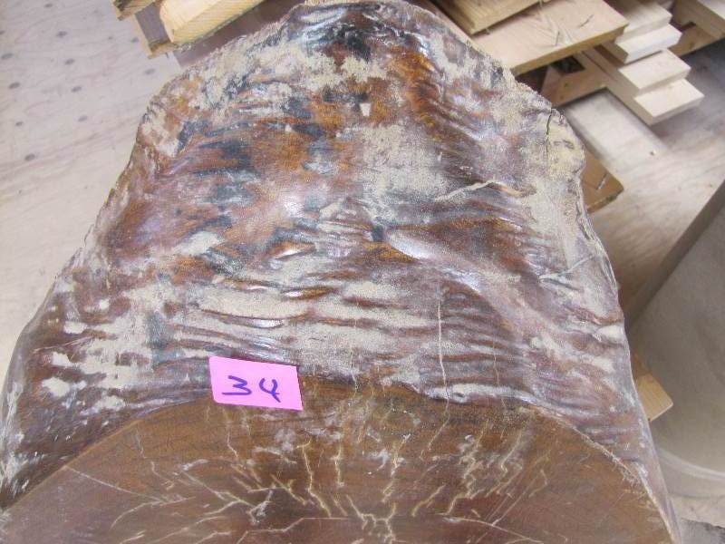 lot 34 image: Black Walnut Wood