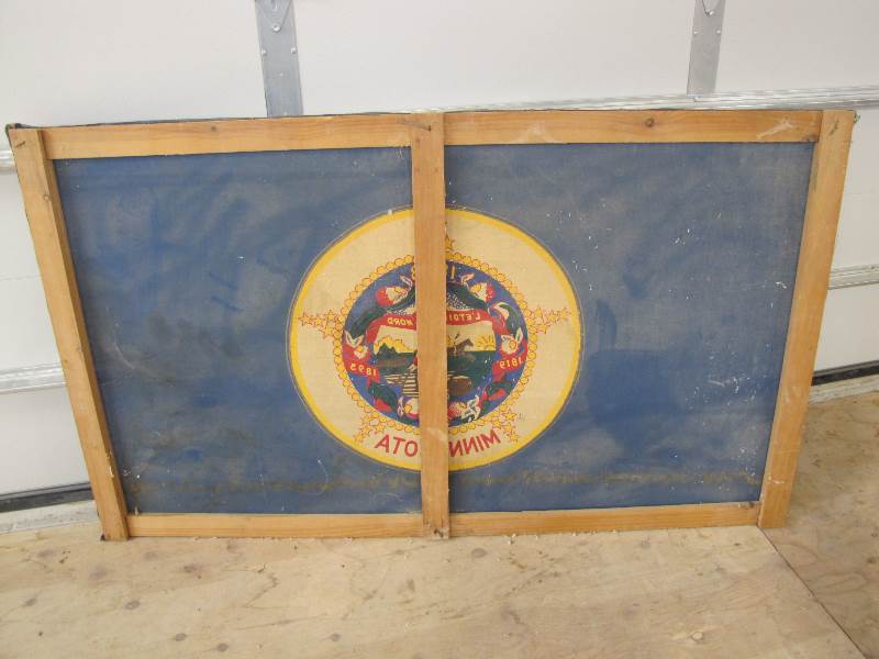 lot 37 image: Minnesota State Flag Banner