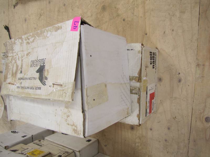 lot 47 image: Nail Coils