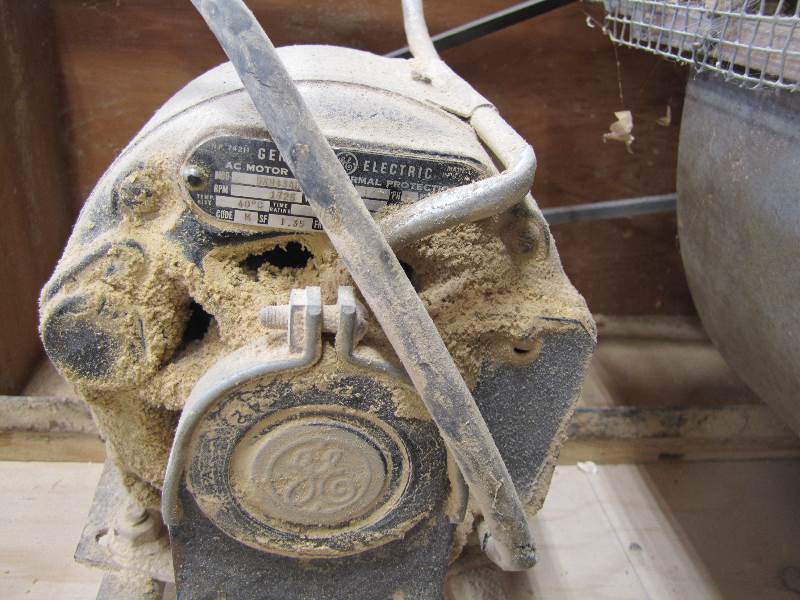 lot 49 image: Squirrel Cage Fan