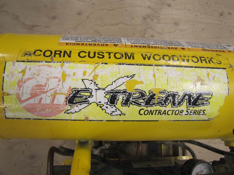 lot 15 image: Portable Air Compressor