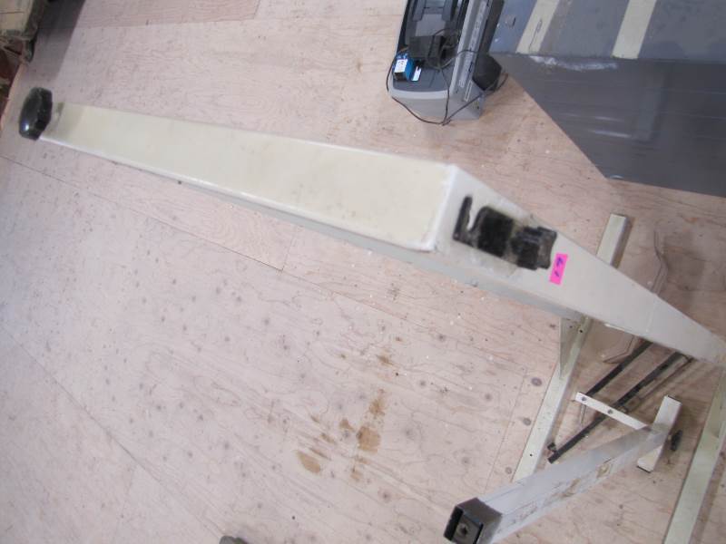 lot 19 image: Ceiling Mount Saw Guard