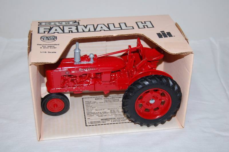 ERTL Die-Cast Tractor