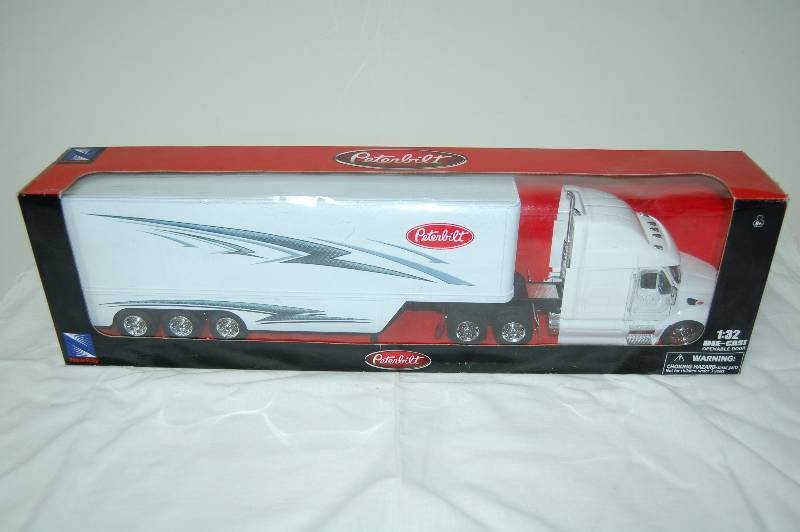 Die-Cast Truck and Trailer