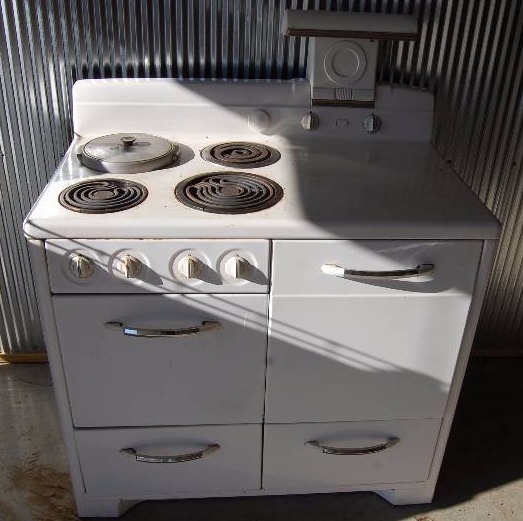 Vintage Electric Stove and Burners