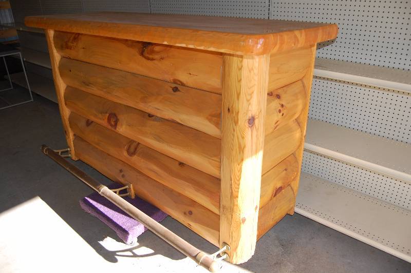 Pine Log Bar