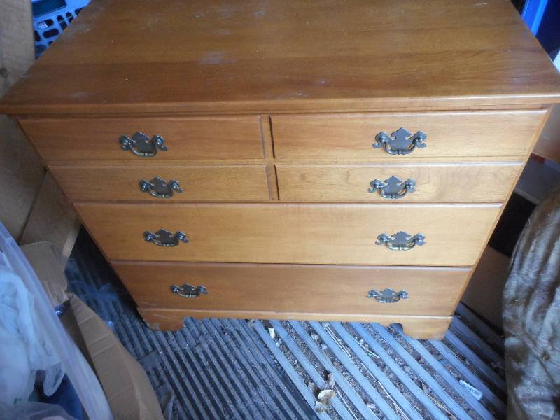 lot 4 image: OAK DRESSER
