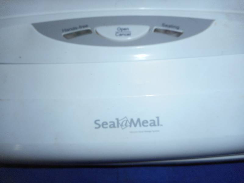 lot 6 image: SEAL AND MEAL VACUUM PACKER