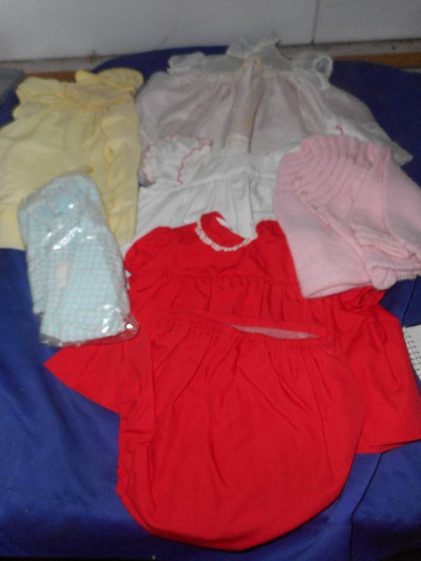 lot 19 image: VINTAGE BABY DRESSES