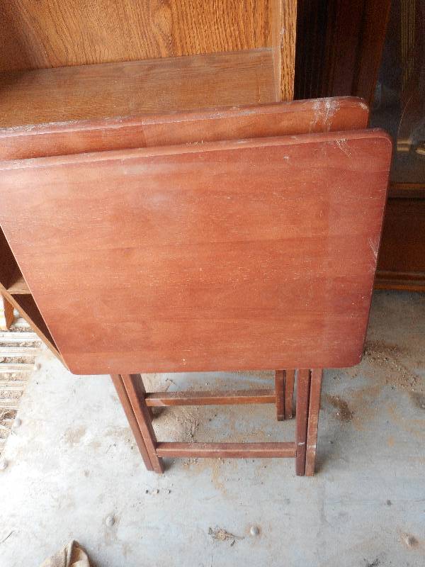 lot 67 image: 2 HEAVY TV TRAYS