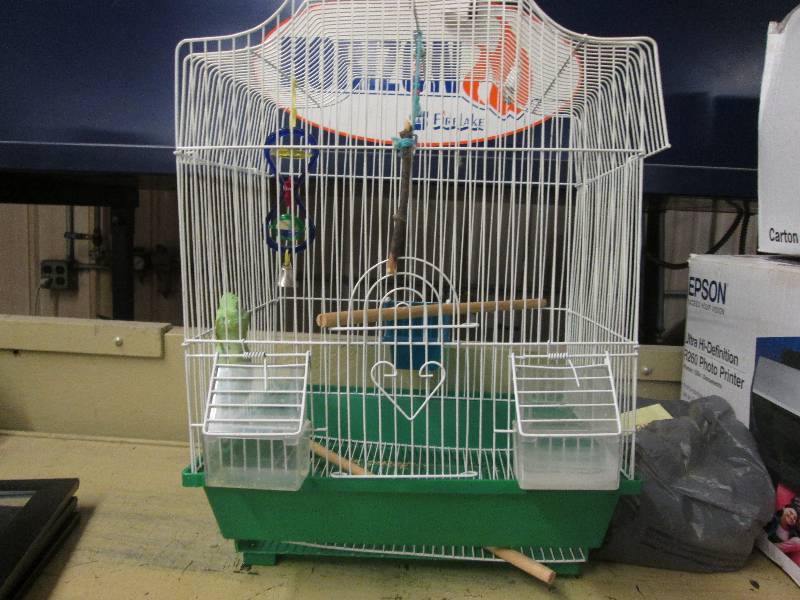 lot 27 image: Bird Cage...