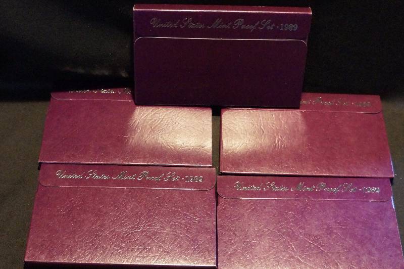 1989 Unopened Box of (5) United States Proof Sets