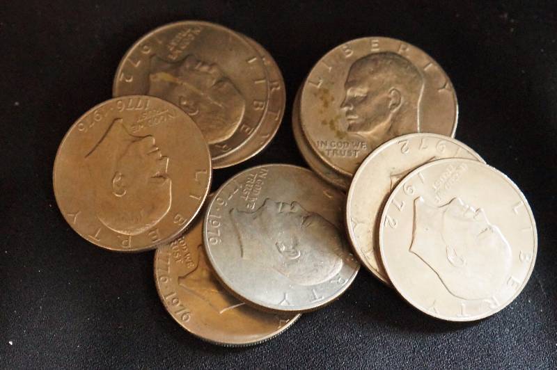(10) Eisenhower Dollars