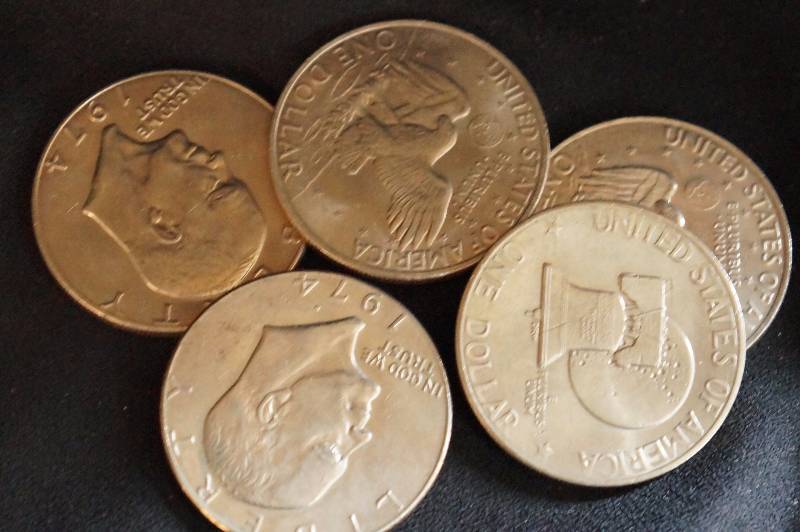 (5) Eisenhower Dollars