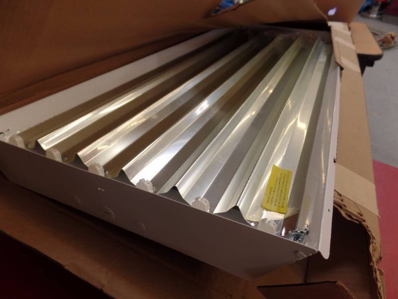 Reflective Troffer Fixtures