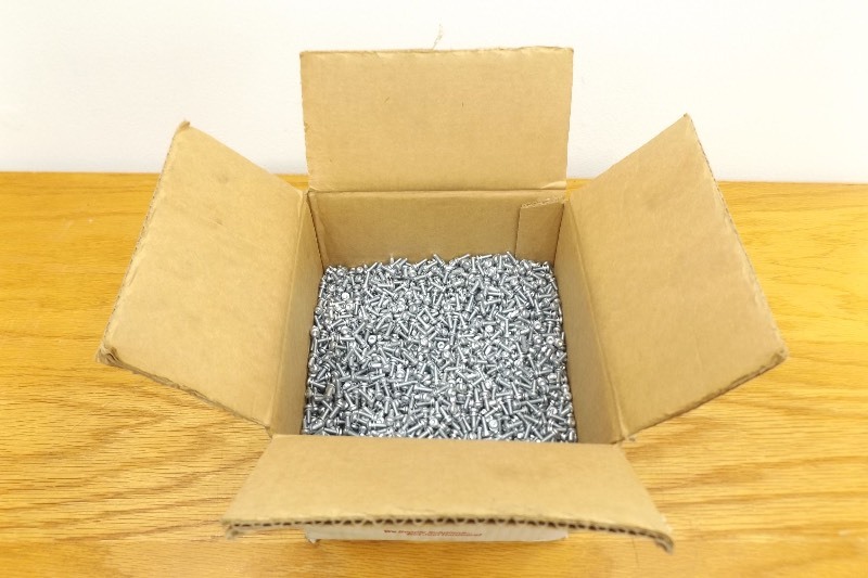 Qty x (8000) 6-32 x 716 Torx Head wSplit Washer Steel Zinc