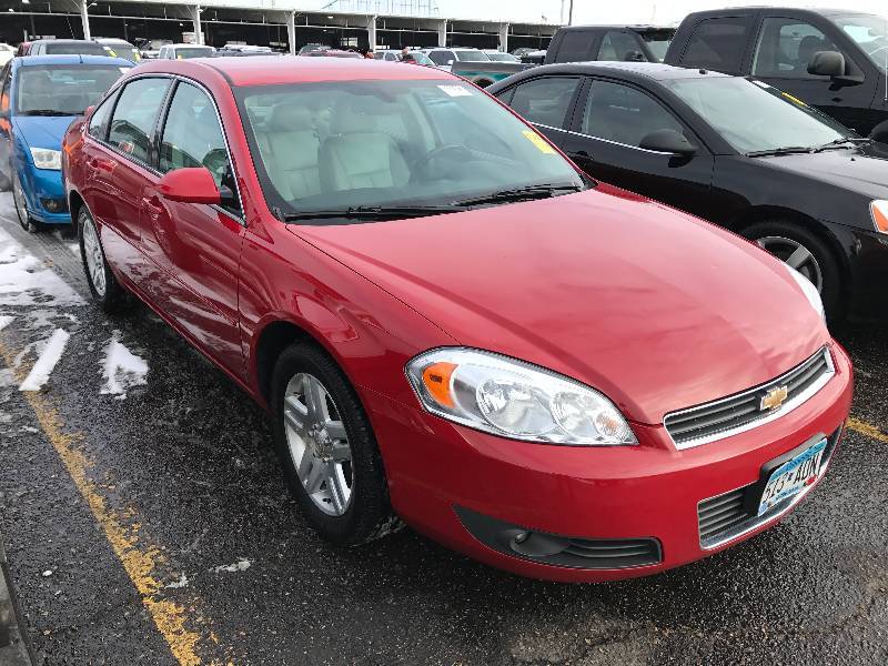 lot 8 image: 2007 Chevrolet Impala LT