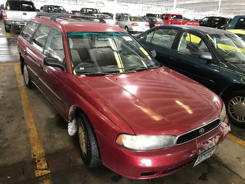 lot 28 image: 1996 Subaru Legacy