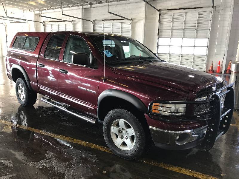 lot 39 image: 2002 Dodge Ram 1500 4x4