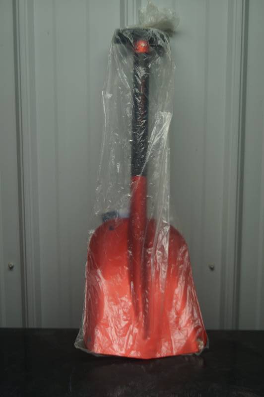 Avalanche Shovel