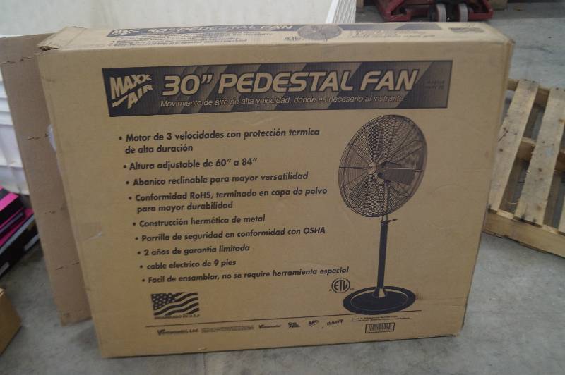 Pedestal Fan