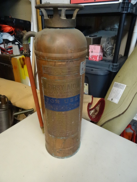 lot 51 image: Vintage First Aid fire Extinguisher. W.D. Allen Mfg
