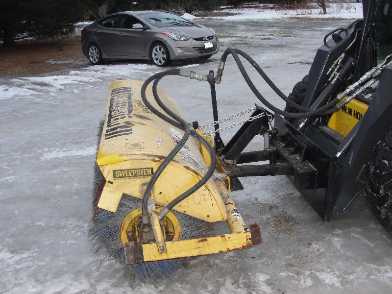 lot 1 image: 6 Ft.  Sweepster  Angleing Broom