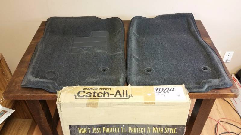 lot 146 image: Ford Expedition Floor Mats
