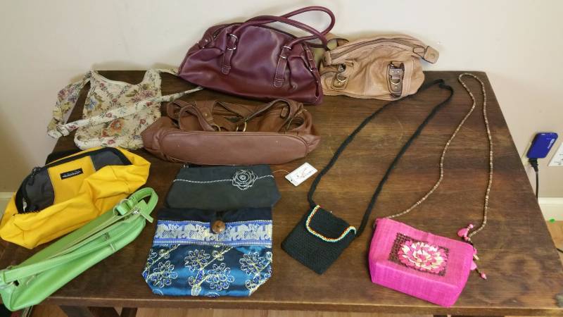 lot 212 image: Assortment of Purses and Hand Bags