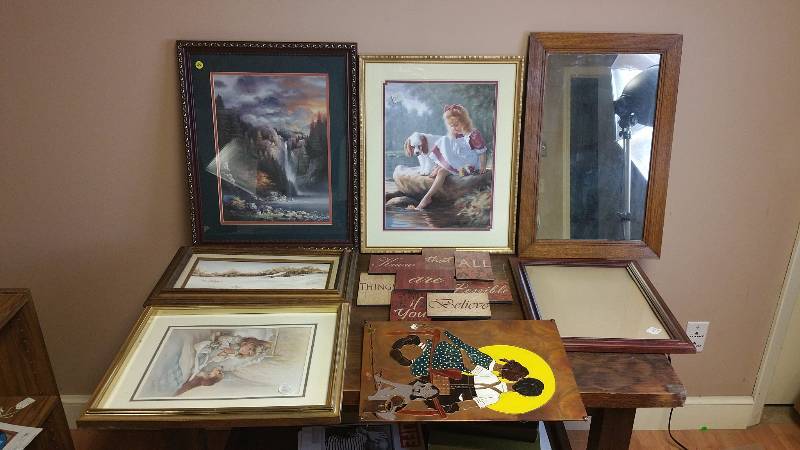 lot 239 image: Collection of Pictures & Vintage Mirror