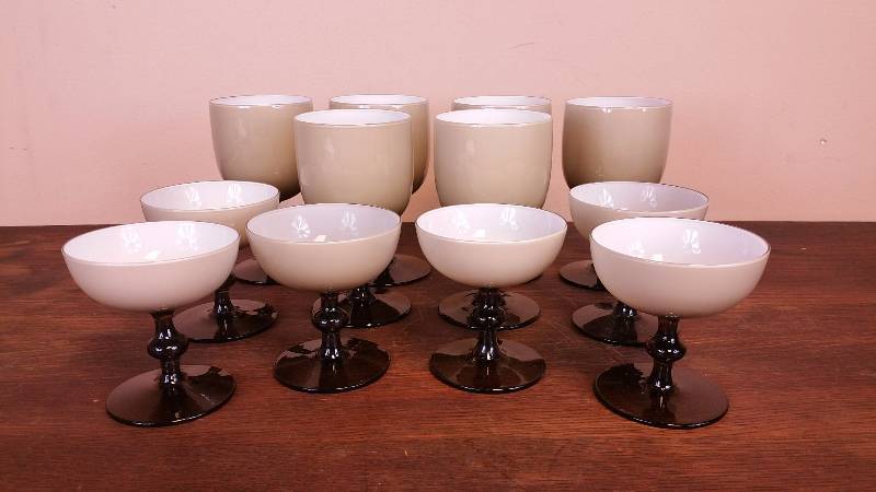 lot 28 image: Carlo Moretti Mid Century Modern Cased Wine Glass & Sherbert