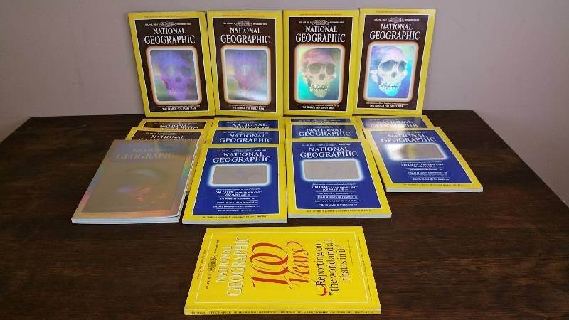 lot 40 image: (16) National Geographic Magazines