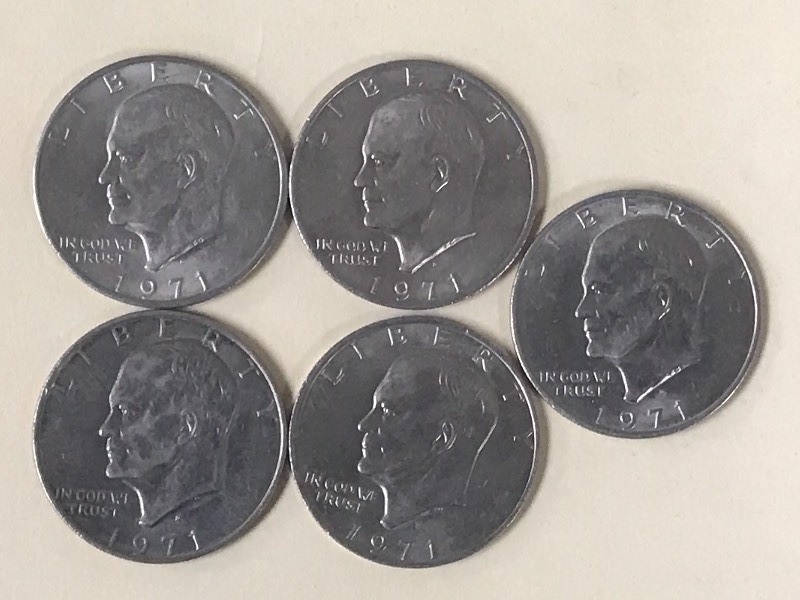 (5) 1971 Eisenhower Dollar Coins ...