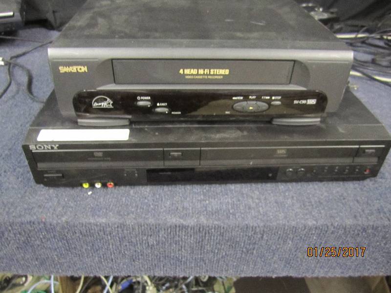 lot 58 image: Samtron VCR, Sony VCR DVD player, p...