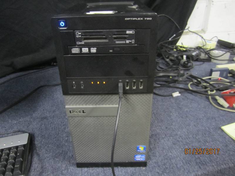 lot 65 image: Dell Optiplex 790 tower only, no ha...