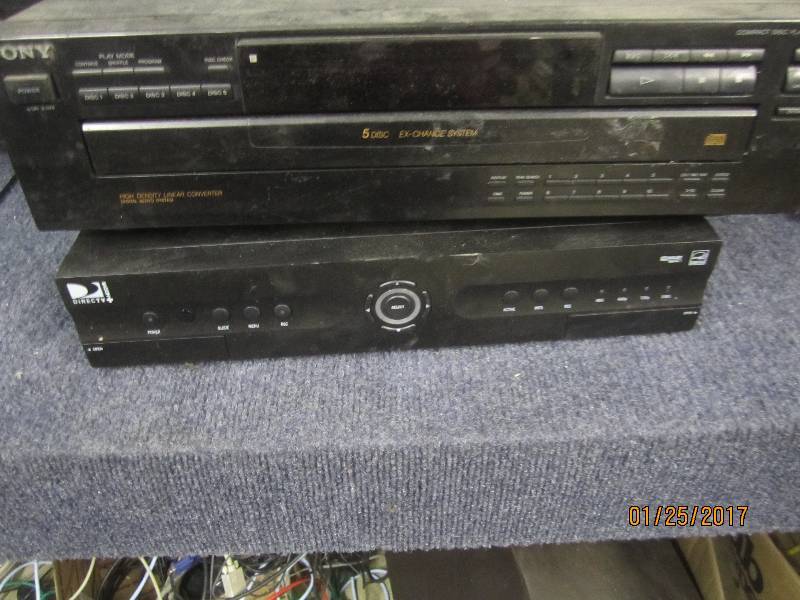 lot 67 image: Sony 5 Disc Changer, Direct TV HDDV...