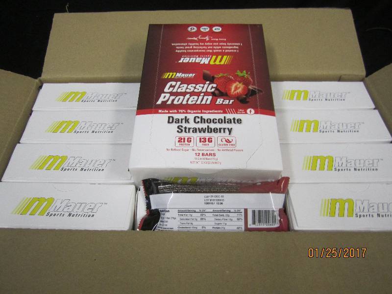 lot 100 image: Case of 12 Boxes Mauer Classic Prot...