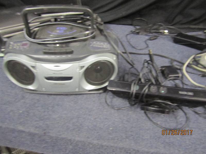lot 126 image: Audiovox CD Portable Stereo, Xbox 3...