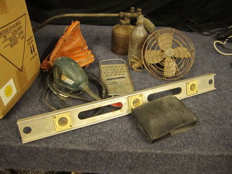 lot 167 image: Vintage fan, bottle, oiler, sander,...