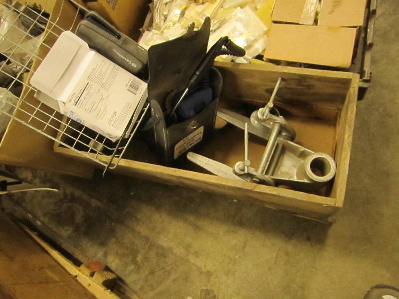 lot 170 image: Wooden Crate containing, dictaphone...